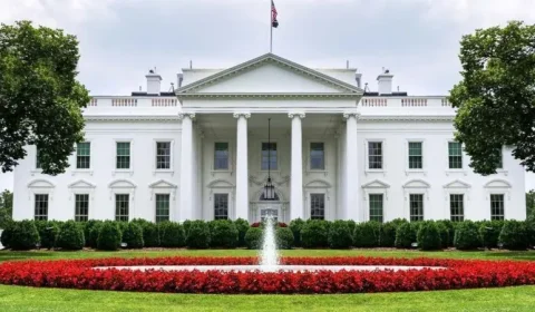 મોદીની અમેરિકા મુલાકાતની આતુરતાથી રાહ, વ્હાઇટ હાઉસની બહાર લહેરાતો ત્રિરંગો