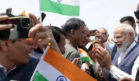 યુ.એસ.ના ધારાસભ્યોએ ભારત-યુએસ ભાગીદારીને ગાઢ બનાવવાની વચ્ચે માનવ અધિકારો પર બિડેન-મોદીને ચર્ચા કરવા વિનંતી કરી