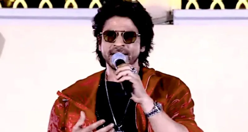 શાહરૂખ ખાનનું ડંકી ટ્રેલર રિલીઝ પહેલા બુર્જ ખલીફા પર અદભૂત ડ્રોન શો સાથે લોકાપર્ણ કરવામાં આવ્યું