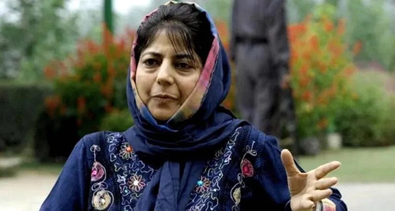 જામા મસ્જિદ લોકડાઉન અંગે ચિંતા: પીડીપી ચીફે મીરવાઈઝ ઉમર ફારૂકની હાઉસ એરેસ્ટ પર પ્રતિક્રિયા આપી