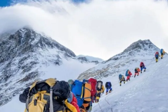 માઉન્ટ એવરેસ્ટ ચઢાણ: સ્ટેપ-બાય-સ્ટેપ પ્રક્રિયા
