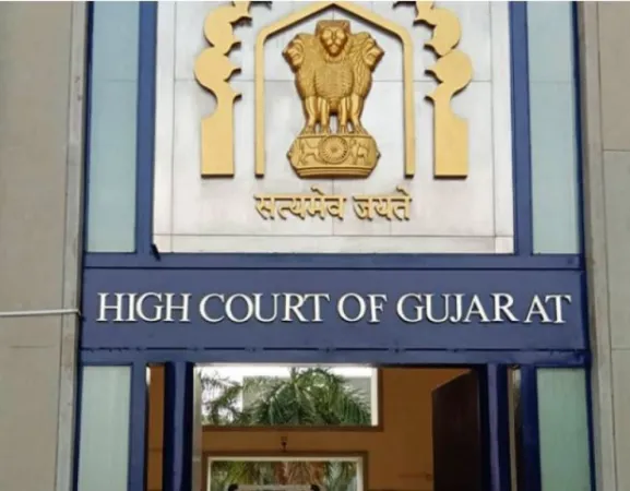 મોટો ફટકો  : હાઈકોર્ટે અમદાવાદના ખાનગી બસ ઓપરેટરોની અપીલ ફગાવી