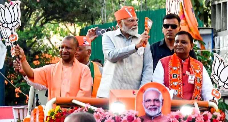 પીએમ મોદીનો રોડ શો ઉત્તર પ્રદેશના બરેલીમાં બીજેપીના પ્રચારને જોરદાર બનાવ્યું 