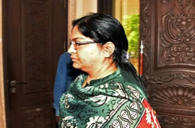 SCએ સસ્પેન્ડેડ IAS ઓફિસર પૂજા સિંઘલને જામીન નકાર્યા