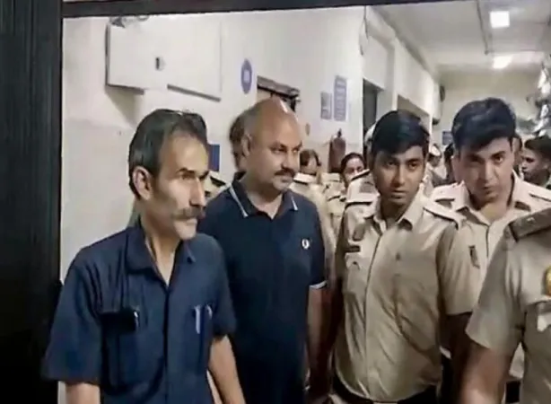 Swati Maliwal case: દિલ્હી પોલીસ બિભવના મુંબઈ સંપર્કોના નિવેદનો રેકોર્ડ કરશે