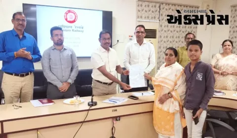 મંડળ રેલ પ્રબંધક વડોદરા મંડળમાં પેન્શન અદાલતનું સફળ આયોજન