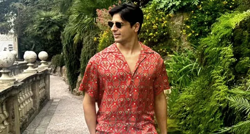 સિદ્ધાર્થ મલ્હોત્રાની સ્ટાઇલિશ યુરોપિયન ગેટવે: મનોહર ક્ષણો પ્રગટ થઈ!