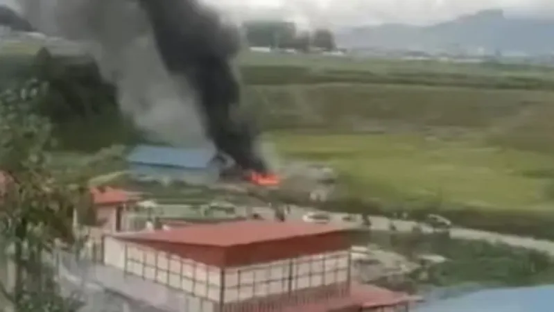  Plane Crash: નેપાળમાં હૃદયદ્રાવક અકસ્માત, ત્રિભુવન એરપોર્ટ પર વિમાન દુર્ઘટનાગ્રસ્ત