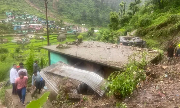 ઉત્તરાખંડ ભૂસ્ખલન: મહિલાનો મૃતદેહ મળ્યો, ગુમ થયેલી પુત્રીની શોધ ચાલુ