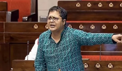 EDએ TMC નેતા સાકેત ગોખલે સામે ફોજદારી આરોપો ઘડ્યા