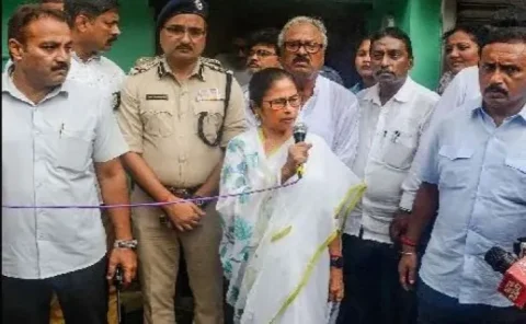 CM મમતા બેનર્જીએ આરજી કાર મેડિકલ કોલેજ રેપ અને મર્ડર કેસમાં ફાંસીની સજાની માંગ કરી  