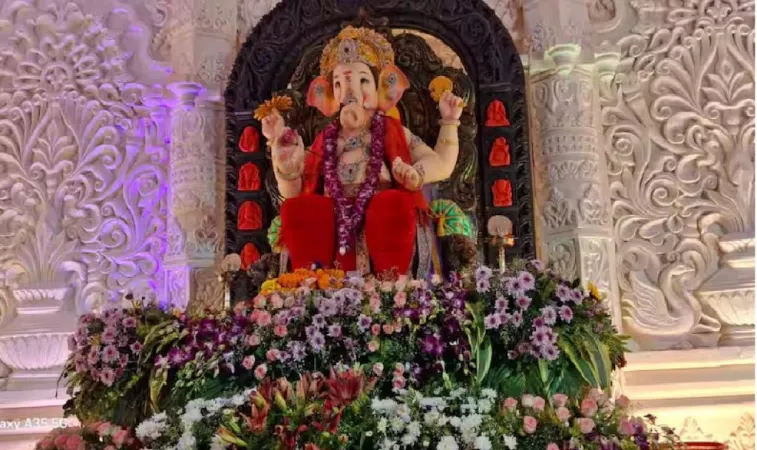 પટનામાં 30 લાખ રૂપિયાથી વધુની કિંમતની ગણેશની મૂર્તિ સ્થાપિત કરવામાં આવી 