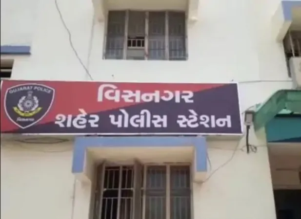 મહેસાણામાં કારનો કબજો હિંસક લૂંટ તરફ દોરી ગયો