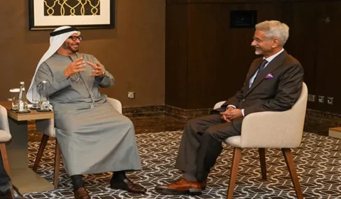 ભારત-યુએઈ સંબંધોને મજબૂત બનાવવા, વિદેશ મંત્રી એસ. જયશંકરે યુએઈના રાજદ્વારી સલાહકાર અનવર ગર્ગશને મળ્યા