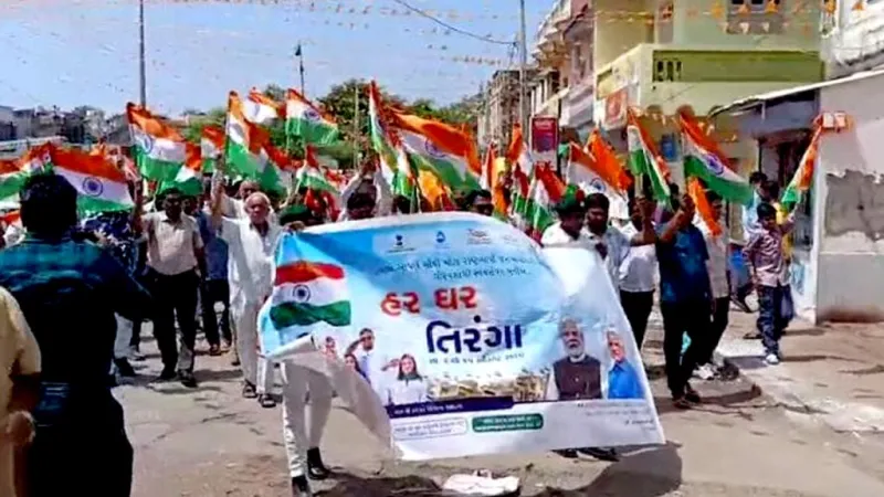 જાફરાબાદમાં હર ઘર તિરંગા: શાળા વિદ્યાર્થીઓની ઉત્સાહી રેલી!