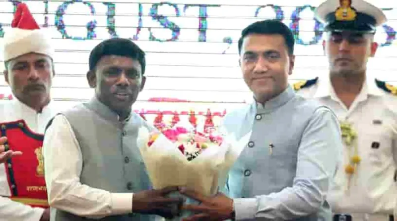 રમેશ તવાડકરે વિધાનસભા અધ્યક્ષ પદ છોડી મંત્રી તરીકે શપથ લીધા 