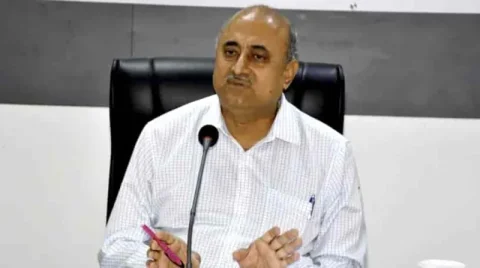 જામનગરમાં સંકલન બેઠક: કલેક્ટરનું સમયમર્યાદામાં કામોનું સૂચન 