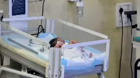 બુરહાનપુર: સગીરાએ વોશરૂમમાં બાળકીને જન્મ આપી બદનામીના ડરથી ફેંકી