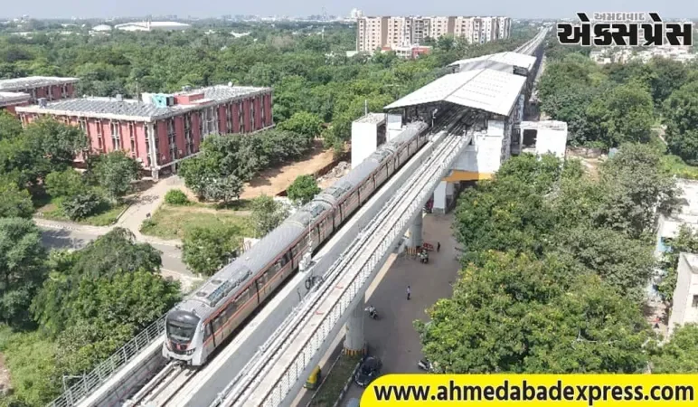 મેટ્રો રેલની ટ્રાયલ રન સચિવાલયથી મહાત્મા મંદિર સુધી સફળતાપૂર્વક શરૂ થઈ