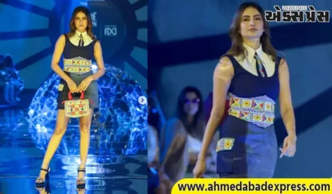 લેક્મે ફેશન વીક 2025: પલક તિવારીએ રેમ્પ પર બતાયો જલવો, સ્ટાઇલિશ, બોડી-ફિટેડ ડ્રેસમાં શો-સ્ટોપર બની