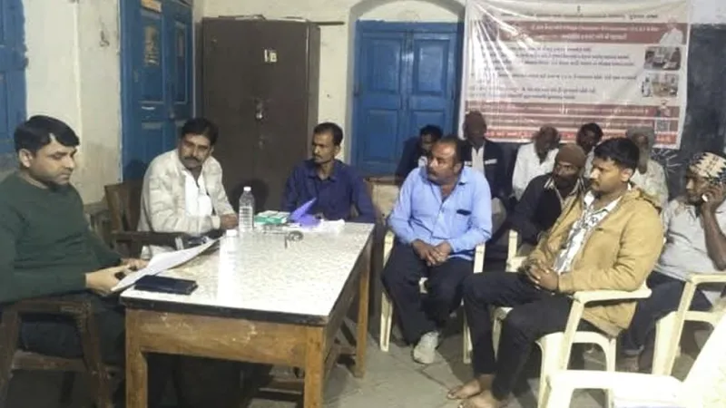 સાવધાન: શું તમને પણ અજાણ્યા નંબર પરથી OTP આવે છે? વાવેરામાં પી.આઈ. કોલાદરાએ સાયબર ક્રાઈમથી બચવા ગ્રામજનોને આપી મોટી સલાહ!