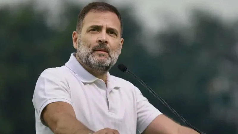 પીએમ મોદી ગરીબોને ભૂખ્યા રાખવા માંગે છે: રાહુલ ગાંધી