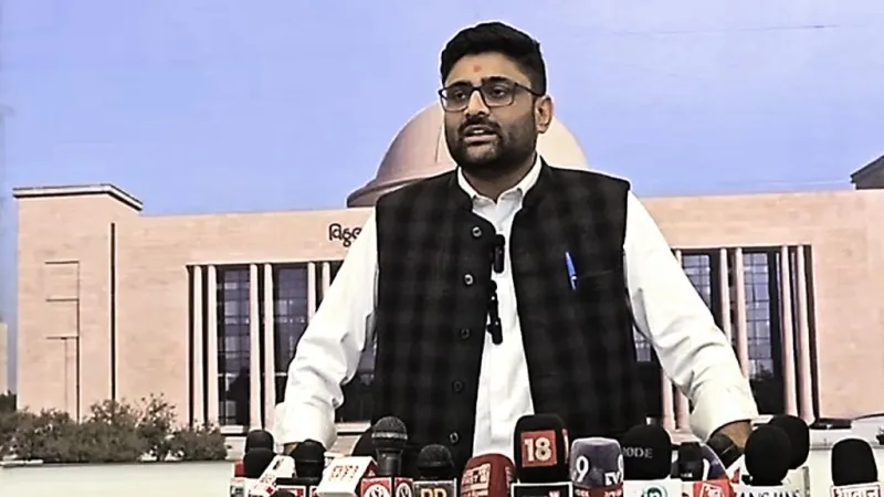 સાંતલપુરને અલગ તાલુકો બનાવો: AAP ધારાસભ્ય ગોપાલ ઇટાલિયા