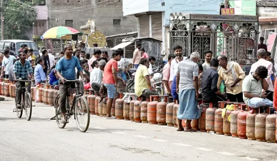 રાંધણ ગેસના કાળાબજાર કરનારા તત્વો સામે કોર્ટ લાલઘૂમ: આરોપીની જામીન અરજી નકારી