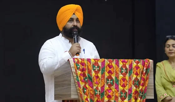 પંજાબ શિક્ષણ ક્રાંતિ હેઠળ પુસ્તક વિતરણમાં મોટા સુધારા