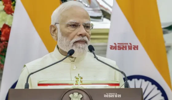 PM નરેન્દ્ર મોદીએ એકનાથ શિંદેના ખબર-અંતર પૂછ્યા, આપી પિતાતુલ્ય સલાહ