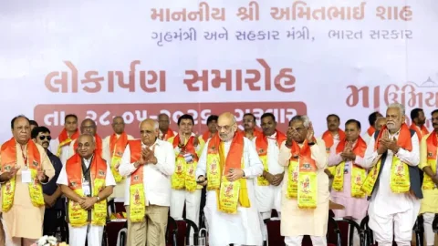 કડવા પાટીદાર સમાજના 1600 વિદ્યાર્થીઓને મળી અધ્યતન હોસ્ટેલ | લોકાર્પણ કરાયું