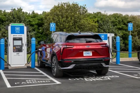 જનરલ મોટર્સ સોડિયમ-આયન બેટરી સેલ વિકસાવશે: EVs માટે નહીં, ઊર્જા સંગ્રહ માટે