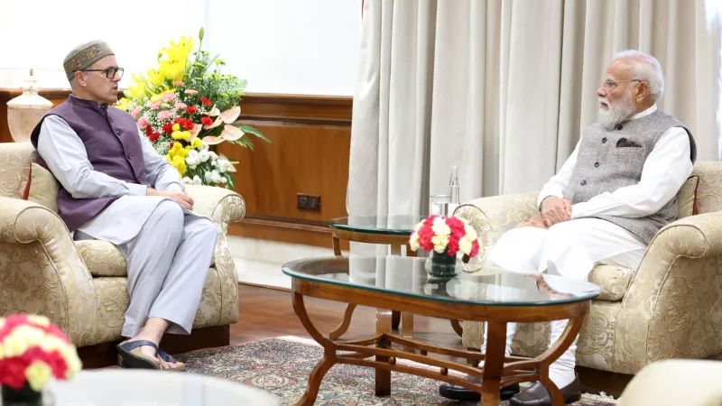 NC ના વિરોધના દિવસો પછી, ઓમર અબ્દુલ્લા PM મોદીને મળ્યા; જમ્મુ-કાશ્મીર માટે વહેલી રાજ્યનો દરજ્જો માંગ્યો