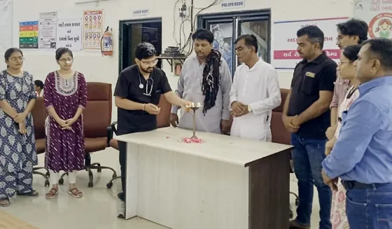 કચ્છના નખત્રાણામાં મોટો તબીબી કેમ્પ: રવાપર PHC અને અદાણી ફાઉન્ડેશનના સહયોગથી ૧૧૦ દર્દીઓની મફત સારવાર - Ahmedabad Express