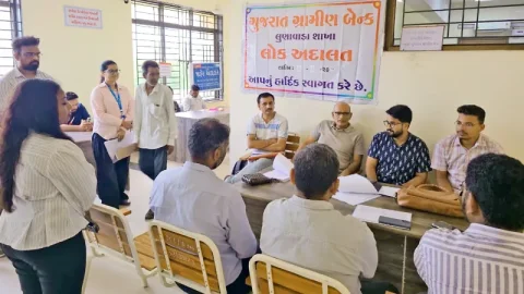 મહીસાગરમાં નેશનલ લોક અદાલત સફળ: કુલ ૯,૮૬૮ કેસોનો નિકાલ