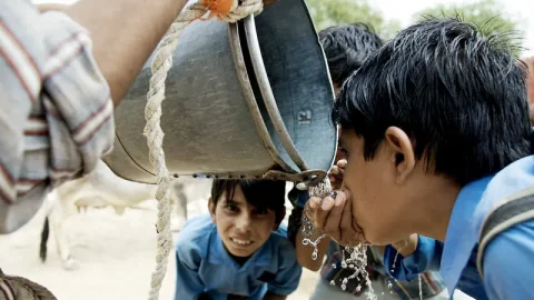 જાફરાબાદ સામાકાંઠામાં પાણીની ભયંકર કટોકટી: નગરપાલિકા સામે ઉગ્ર રોષ