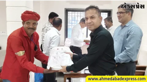 વડોદરા મંડળની પ્રશંસનીય પહેલ, રેલ સહાયકોને નવા ગણવેશનું વિતરણ