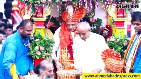 અમદાવાદમાં ૧૪૯મી રથયાત્રા: મુખ્યમંત્રી ભૂપેન્દ્ર પટેલે પહિંદ વિધિ કરી જગન્નાથજીના રથને નગરચર્યાએ રવાના કર્યો