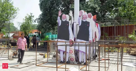 દિલ્હી-કટરા એક્સપ્રેસવે: વિકાસની નવી ગાથા - અમદાવાદ એક્સપ્રેસ