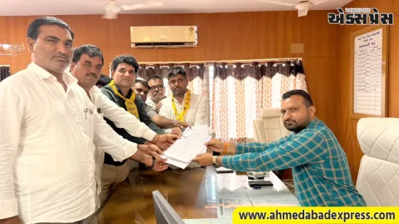 ભાડથર જિલ્લા પંચાયતના આમ આદમી પાર્ટીના ઉમેદવાર વીરૂભાઈ કંડોરિયાની નામાંકન પ્રક્રિયામાં પ્રદેશ પ્રમુખ ઈસુદાન ગઢવી અને ધારાસભ્ય હેમંત ખવાએ હાજરી આપી