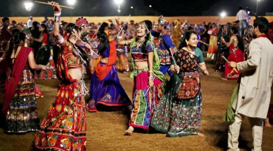 નવરાત્રિ ગરબા ટિકિટના ભાવમાં રૂ. 1,000 થી રૂ. 10,000 નો વધારો: અમદાવાદમાં ચિંતા