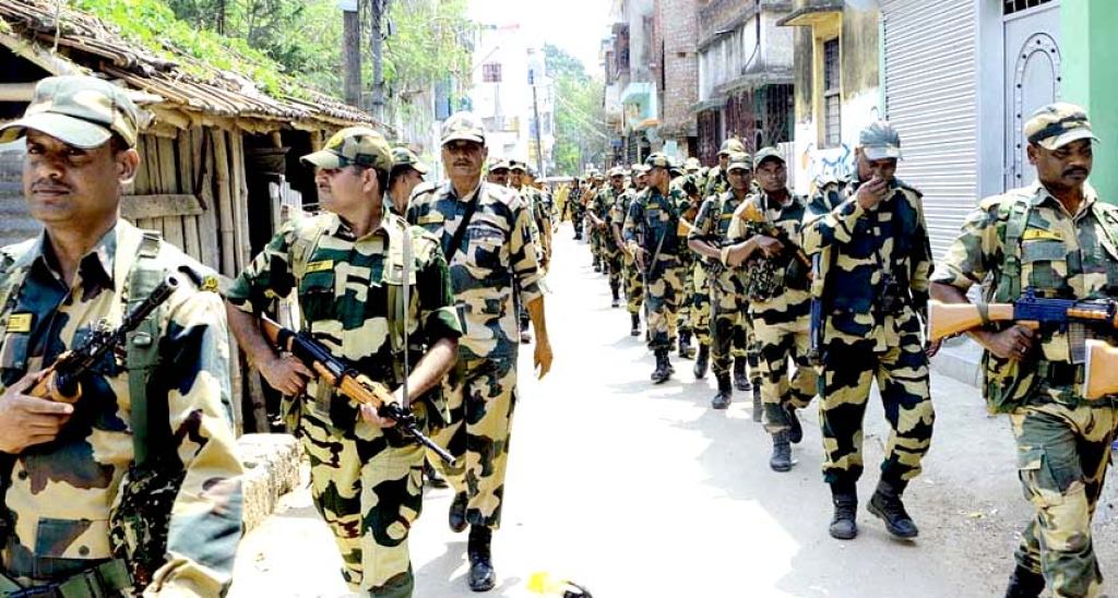 પશ્ચિમ બંગાળની ચૂંટણી પછીની હિંસાને રોકવા માટે ECIએ 700 પોલીસ કંપનીઓને તૈનાત કરી - Ahmedabad Express