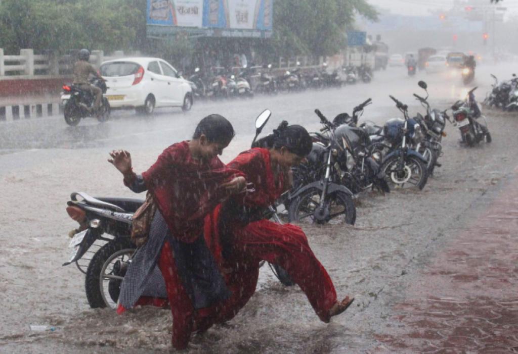 વરસાદની આગાહી : ગુજરાતના આ જિલ્લામાં આજે ભારે વરસાદની આગાહી 