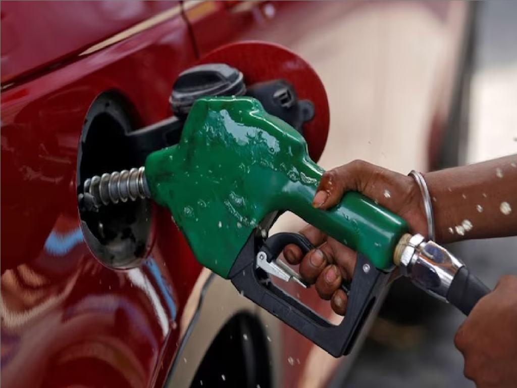 Petrol-Diesel:  પેટ્રોલ અને ડીઝલના નવા ભાવ જાહેર, જાણો તમારા શહેરની સ્થિતિ