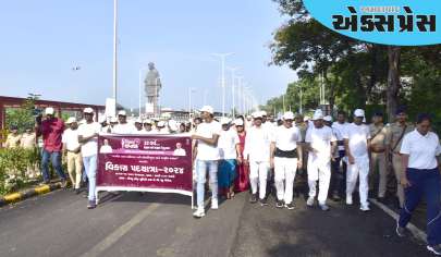 વિશ્વની સૌથી ઉંચી પ્રતિમા સ્ટેચ્યુ ઓફ યુનિટી અને માં નર્મદા રેવાના તીરે વહીવટી તંત્ર દ્વારા વિકાસ સપ્તાહ રેલી યોજાઈ