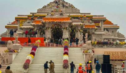 Ayodhya Ram Temple : રામ મંદિરમાં પૂજારીઓ માટે ડ્રેસ કોડ લાગુ