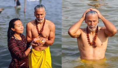 Mahakumbh 2025 : મૌની અમાવસ્યા પર  મિલિંદ સોમન અને તેમની પત્ની અંકિતા કોંવરે પણ  પવિત્ર ડૂબકી લગાવી