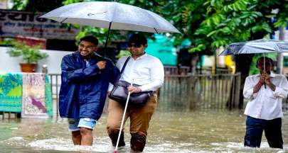 મુંબઈ પોલીસની એડવાઈઝરી: ભારે વરસાદ, ઓરેન્જ એલર્ટ જારી; રહેવાસીઓને સલામત રહેવા વિનંતી